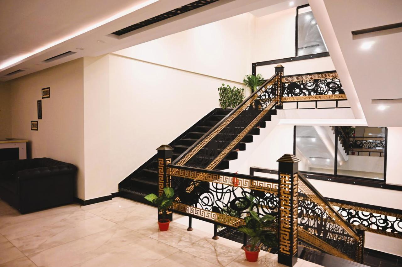 Hotel Home Наран Экстерьер фото